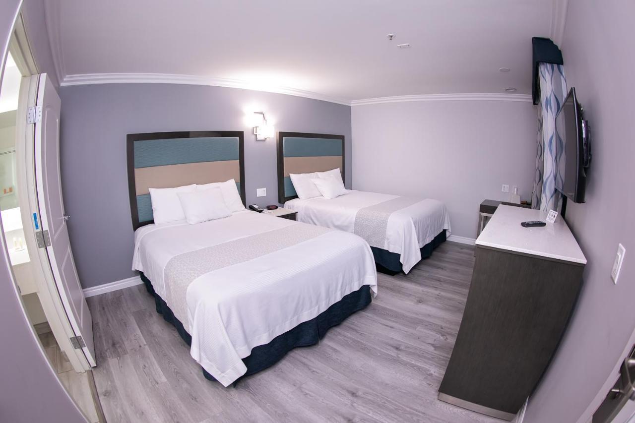 Travelodge Inn & Suites By Wyndham West Covina Eksteriør bilde