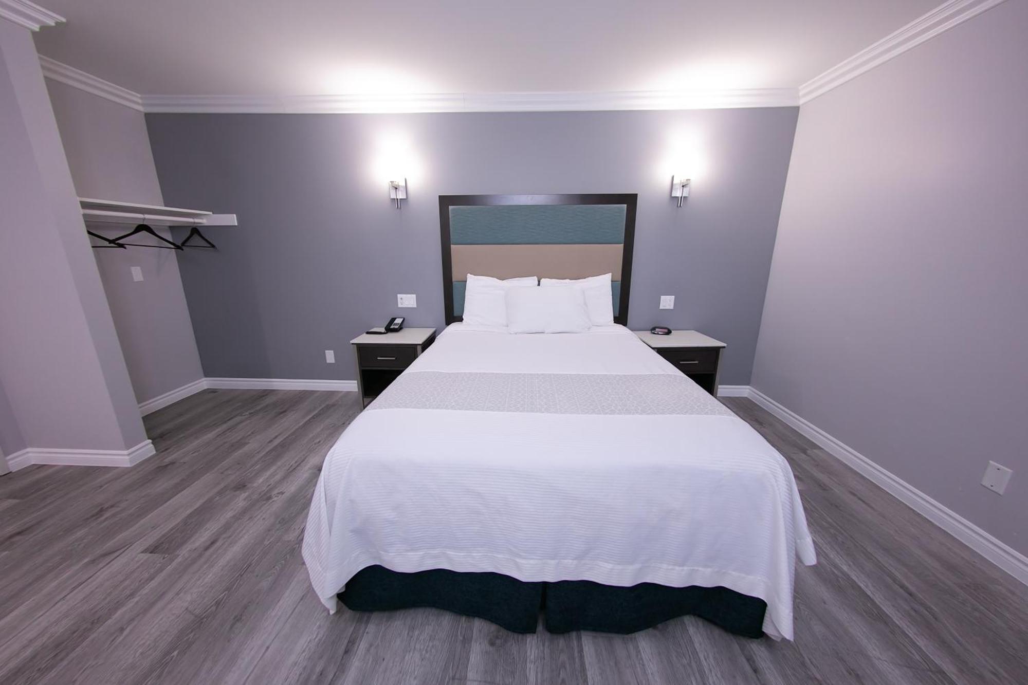 Travelodge Inn & Suites By Wyndham West Covina Rom bilde